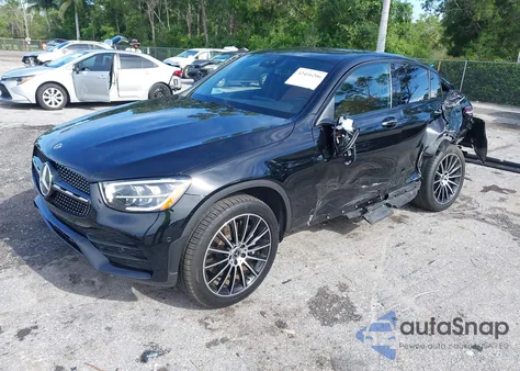 2022 Mercedes-Benz Glc Coupe 4Matic Coupe z USA, uszkodzony, nr VIN W1N0J8EB3NG024564